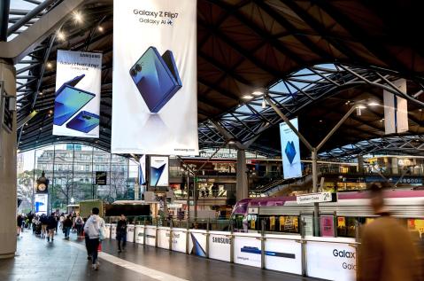 JCDecaux Station Domination, Southern Cross Station, Melbourne, Hanging Banners, Samsung