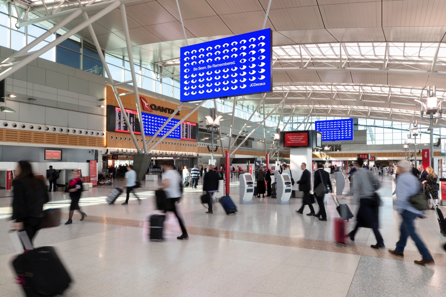 JCDecaux advertising solutions at Sydney Airport 