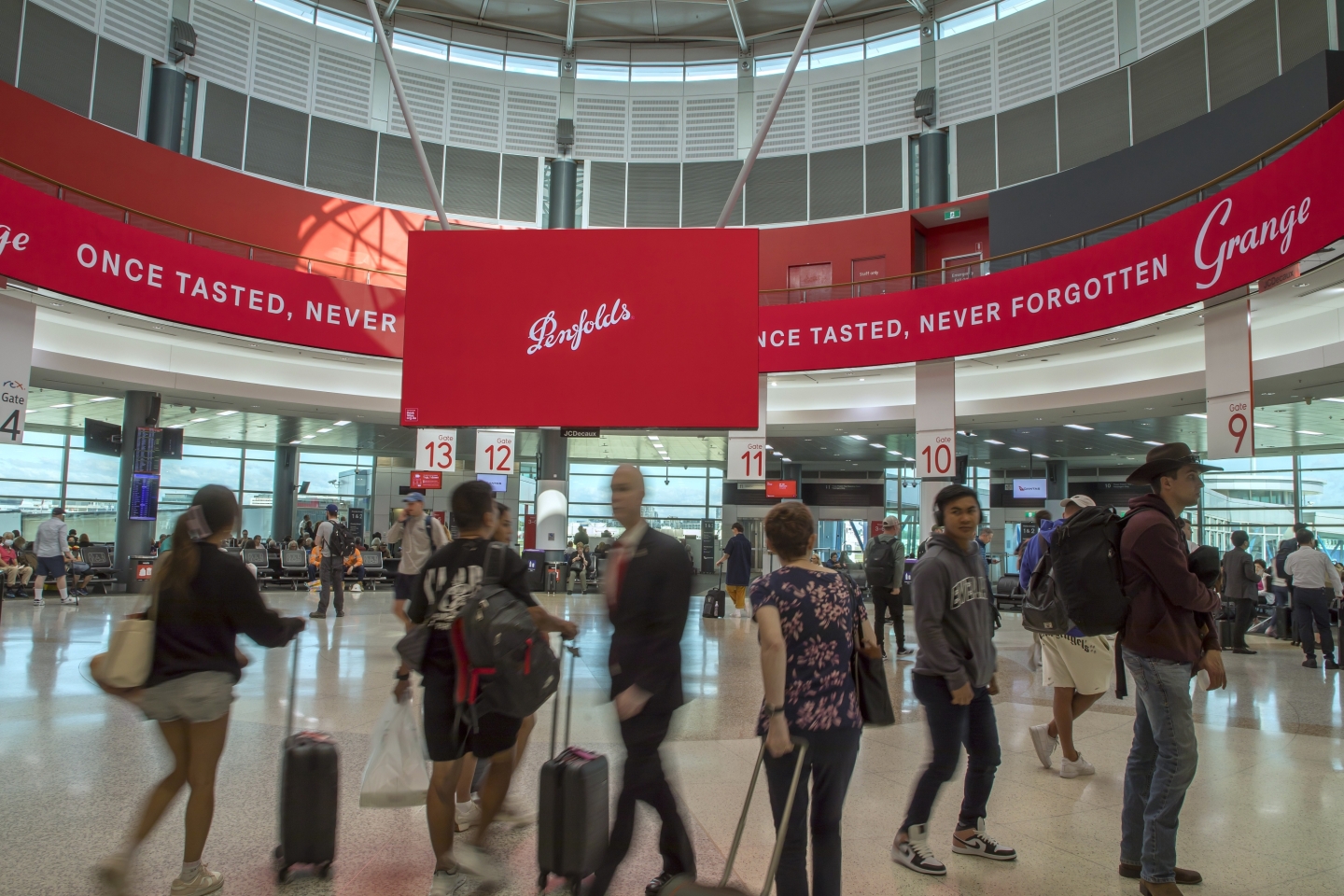 JCDecaux at Sydney Airport - halo advertising inside airport atrium