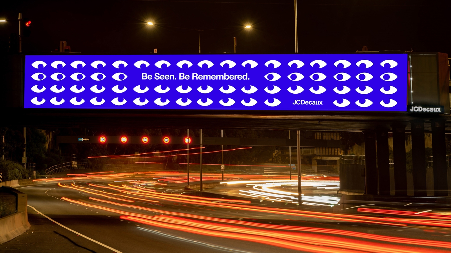 JCDecaux Melbourne large over road advertising billboard 