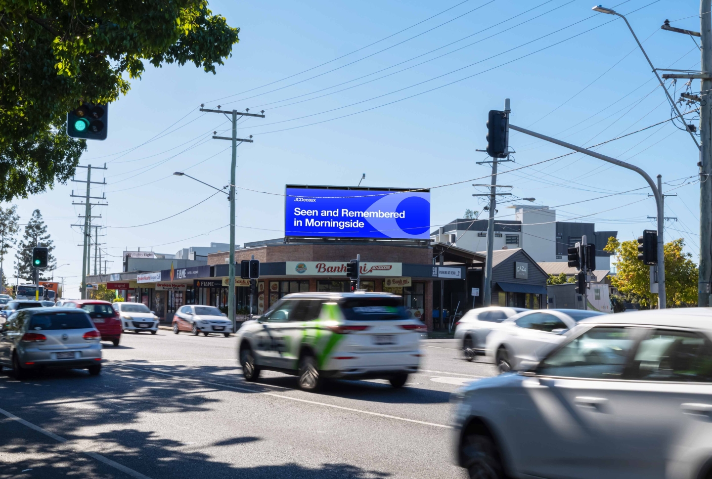 JCDecaux digital large format billboard Wynuum Road Brisbane 