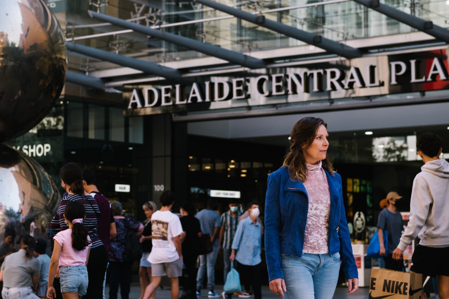 JCDecaux Adelaide rundle mall billboard advertising solutions