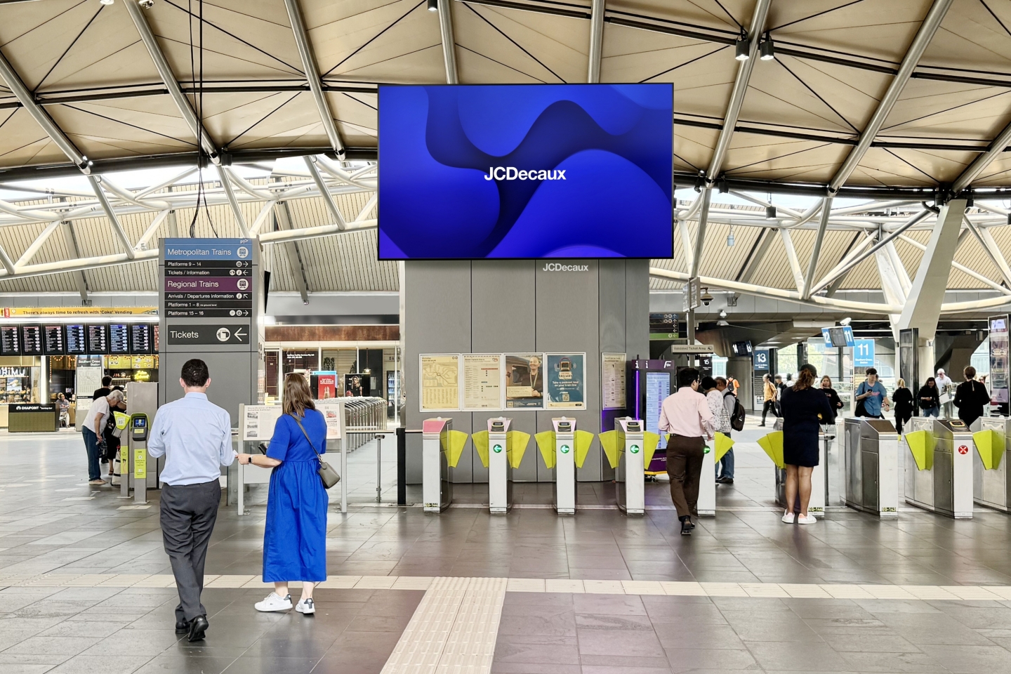 JCDecaux advertising solutions Melbourne Southern Cross Station
