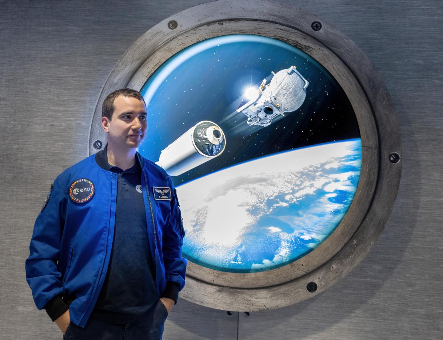 Campagne OOH créative avec un tunnel expérientiel lumineux et immersif pour la chancellerie du premier minsitre, visible à Brussels airport du 19 décembre 2025 au 16 janvier 2026