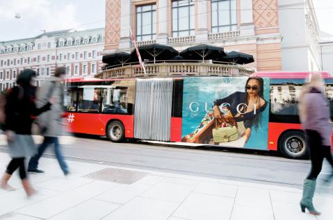 JCDecaux - Norway Bus Oslo Gucci Sticker Megaside 2024