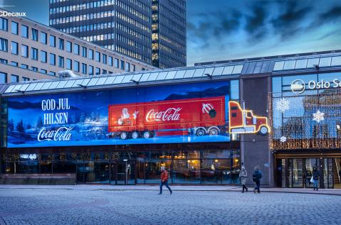 JCDecaux - Oslo Station - CocaCola