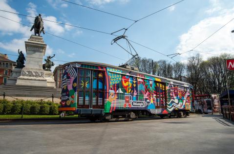 JCDecaux - Milan - Design Week - Tram
