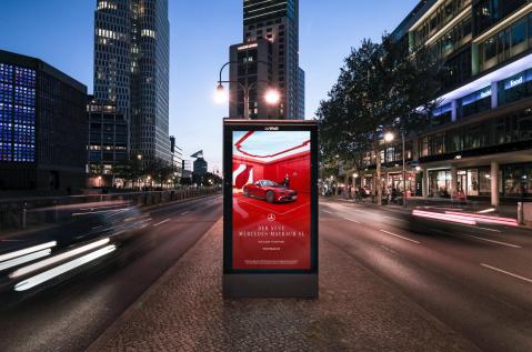 Mercedes Maybach - Berlin - Street Furniture - JCDecaux