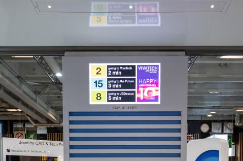 Waiting time on Le Bus Shelter by JCDecaux in Vivatech 2026