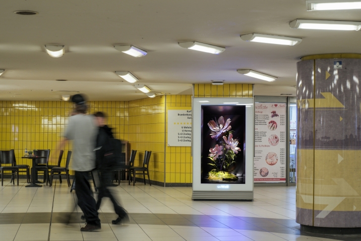 A DOOH Exploration by Wall on a digital panel in the subway of berlin