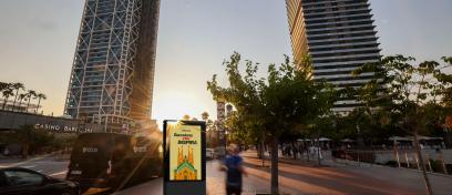 MUPI Digital - Advertising street furniture in Barcelona - JCDecaux