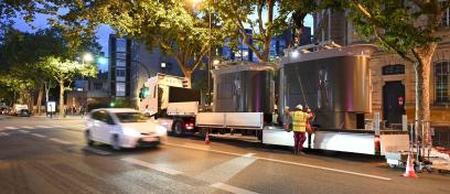 World Toilet Day - Self-cleaning public toilets - Paris - JCDecaux