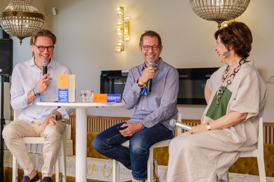 JCDecaux Cannes Lion DOOH Event