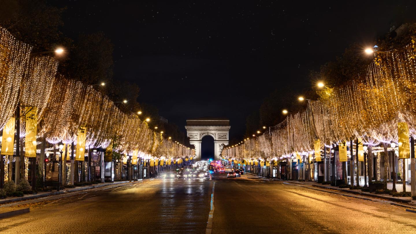 2025 Illuminations of the Champs-Elysées - JCDecaux supports Swarovski in its partnership with the Comité Champs-Elysées