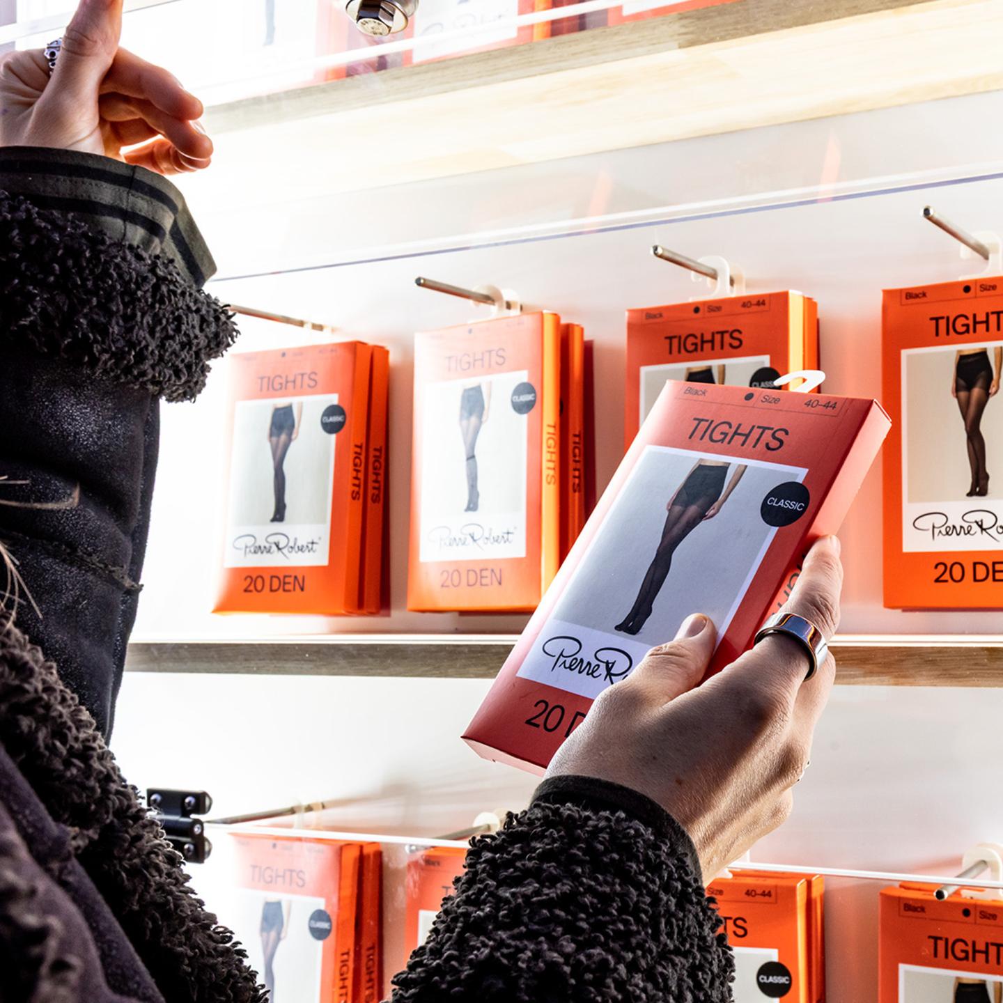Oslo street furniture campaign Pierre Robert tights bar at JCDecaux bus shelter