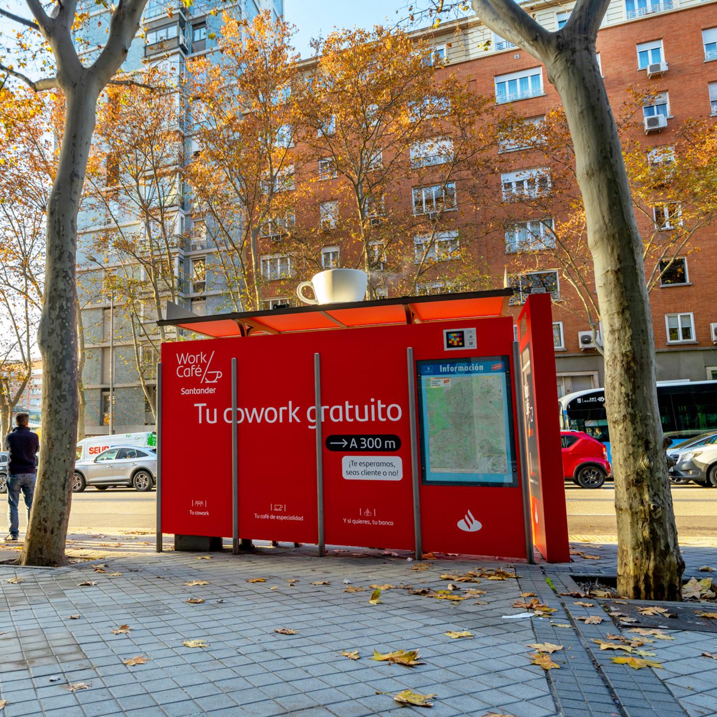 JCDecaux creates a direct path from bus shelter to Work Café
