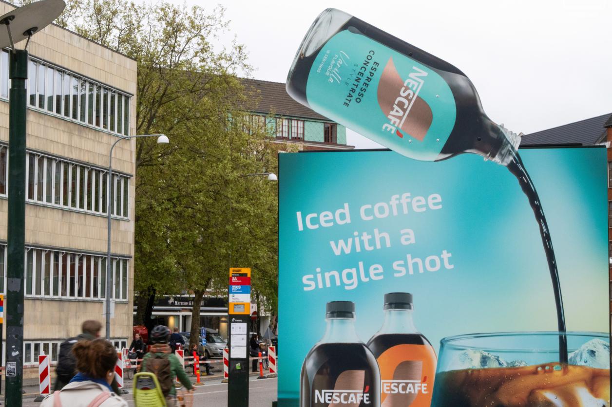 AFA Decaux – Nescafé – Fuldplade