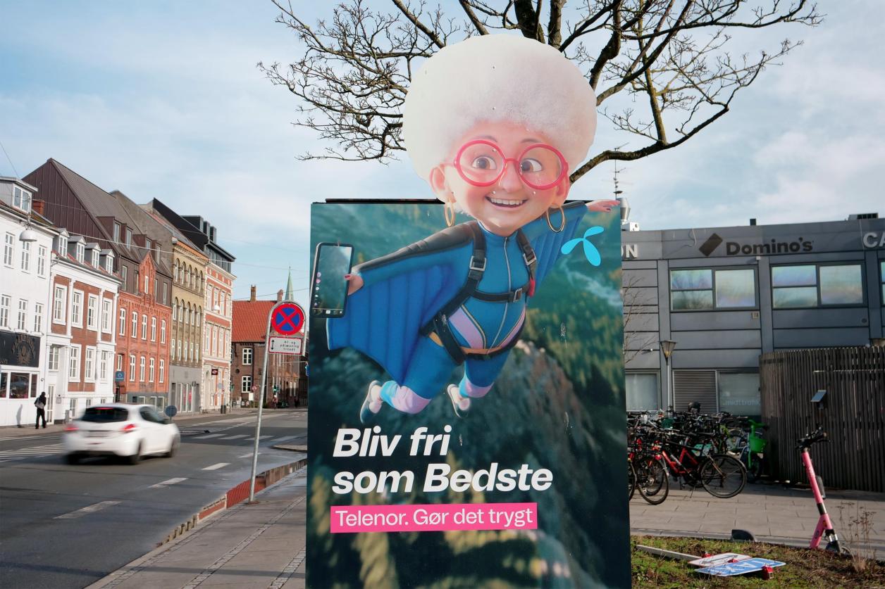 AFA Decaux – Telenor – Fuldplade