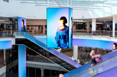 AFA Decaux - Bruuns Iconic Impact - mockup