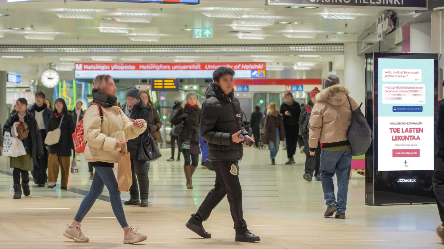 fenniakorttelissa digitaalinen mainosnäyttö
