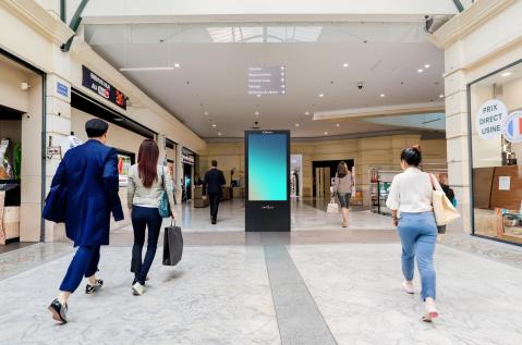 DOOH JCDecaux Carrefour Carmila Unlimitail Retail Media Physique