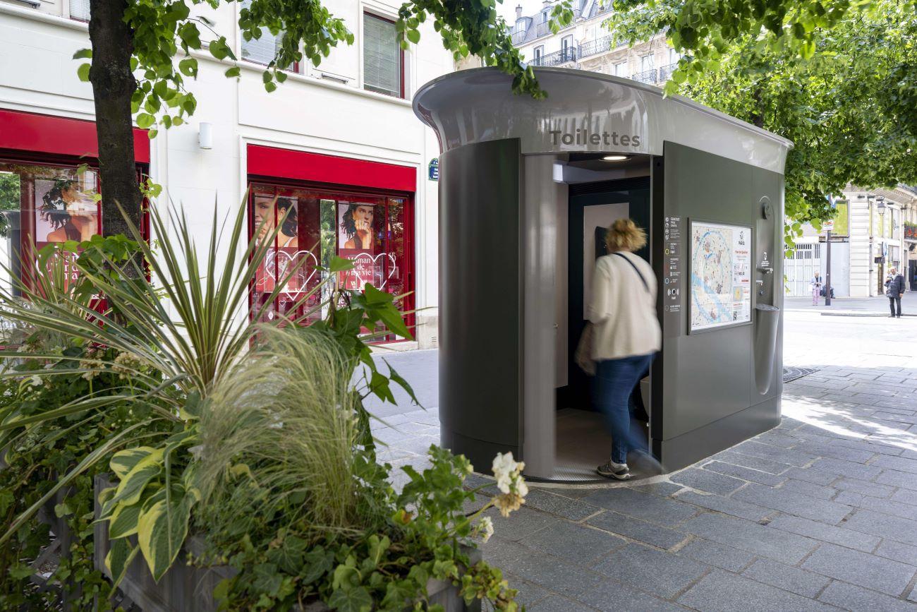 Sanitaires publics à entretien automatique de JCDecaux