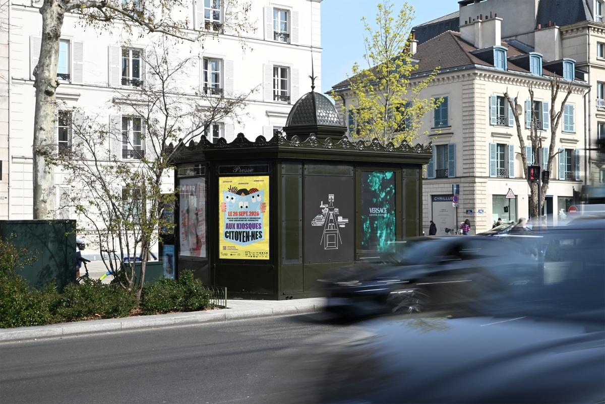Affiche Aux Kiosques Citoyens sur un kiosque à Neuilly-sur-Seine