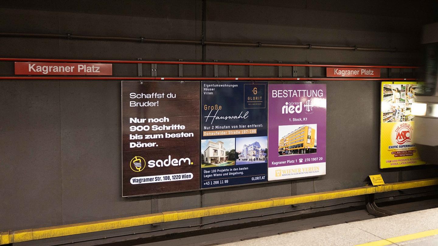 Stadtwerbung U-Bahn Tafel