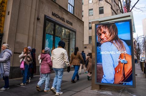 Micheal Kors New York JCDecaux Digital Bus Shelter OOH Advertising Fashion Week  