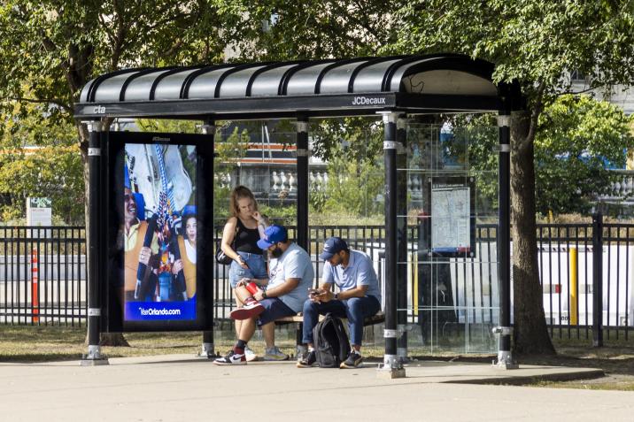 Chicago Bus Stand Visit Orlando JCDecaux OOH Advertising