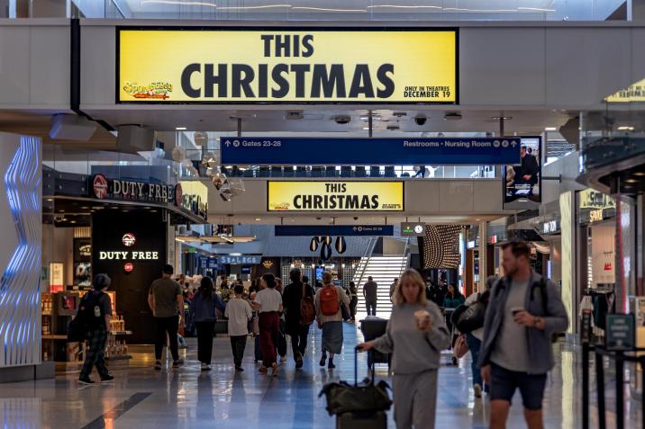SpongeBob SquarePants Paramount Pictures OOH JCDecaux OOH LAX Airport Advertising