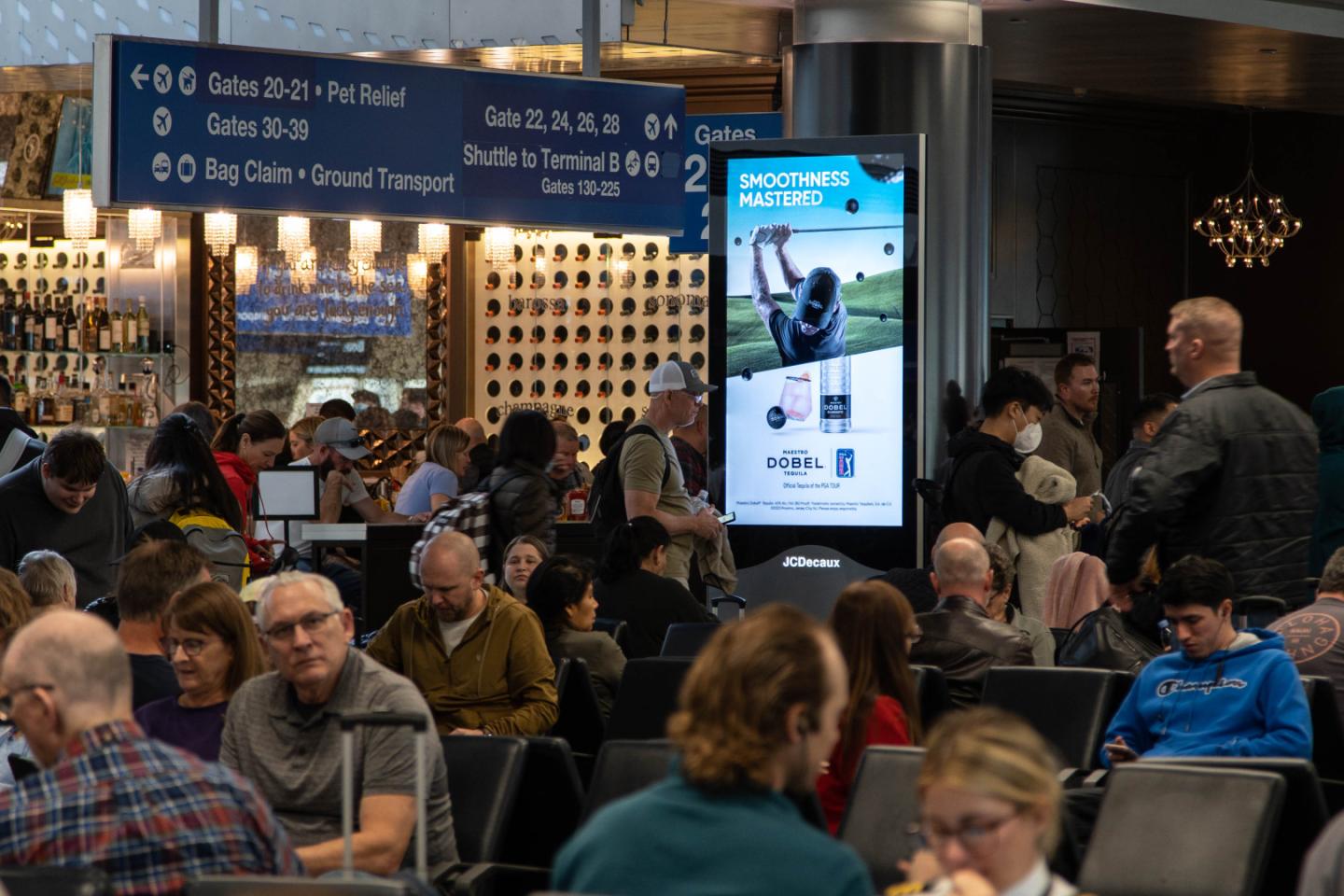 Football Season on Prime Video: Targeting Sports Lovers with OOH | JCDecaux