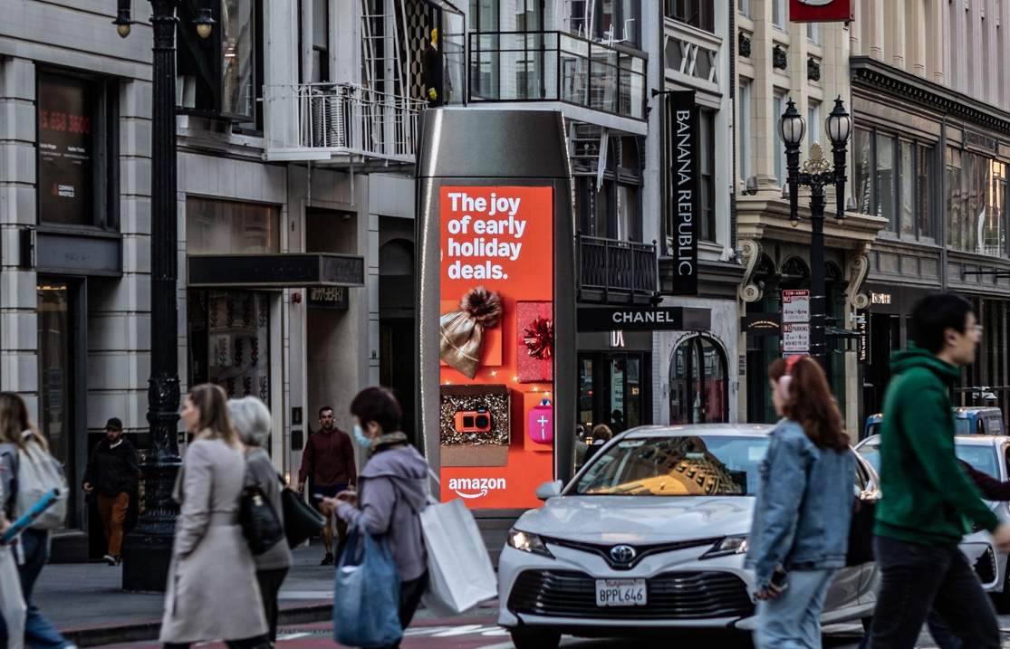 Street Furniture Advertising | JCDecaux