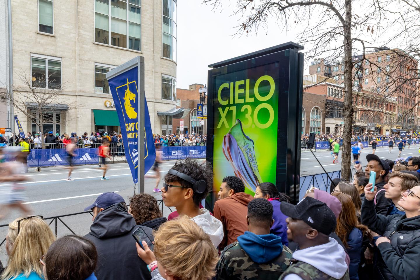 Cielo JCDecaux Boston Marathon OOH Advertising