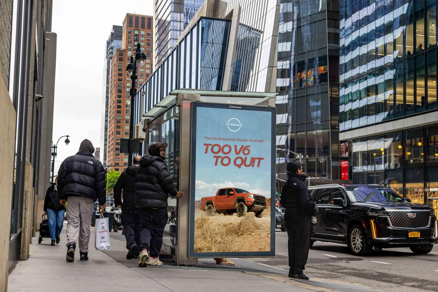 Nissan Frontier JCDecaux OOH Advertising Digital NYC Bus Shelter