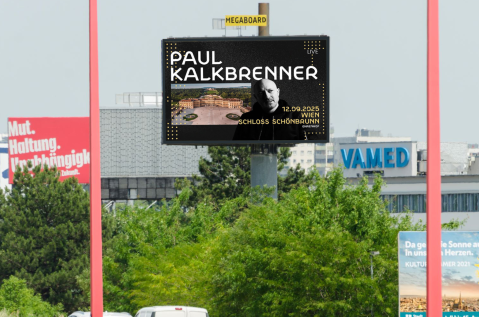Bewerbung des Paul Kalkbrenner Konzerts am MEGAscreen