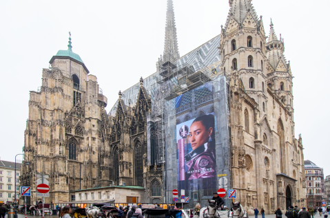 MEGAgerüst Stephansdom Maybelline